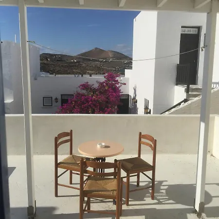 Margie's House Inn Naousa (Paros)